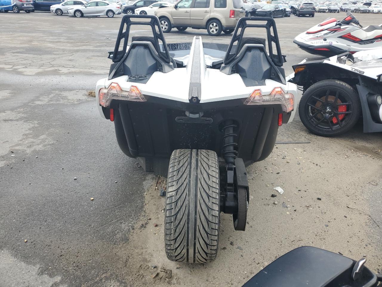 2019 Polaris Slingshot VIN 57XAASFA1K8134489 photo 4
