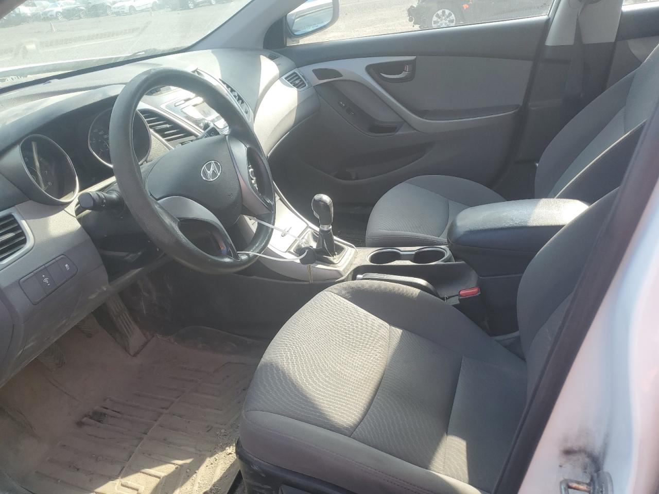 2015 Hyundai Elantra VIN 5NPDH4AE0FH591695 photo 7