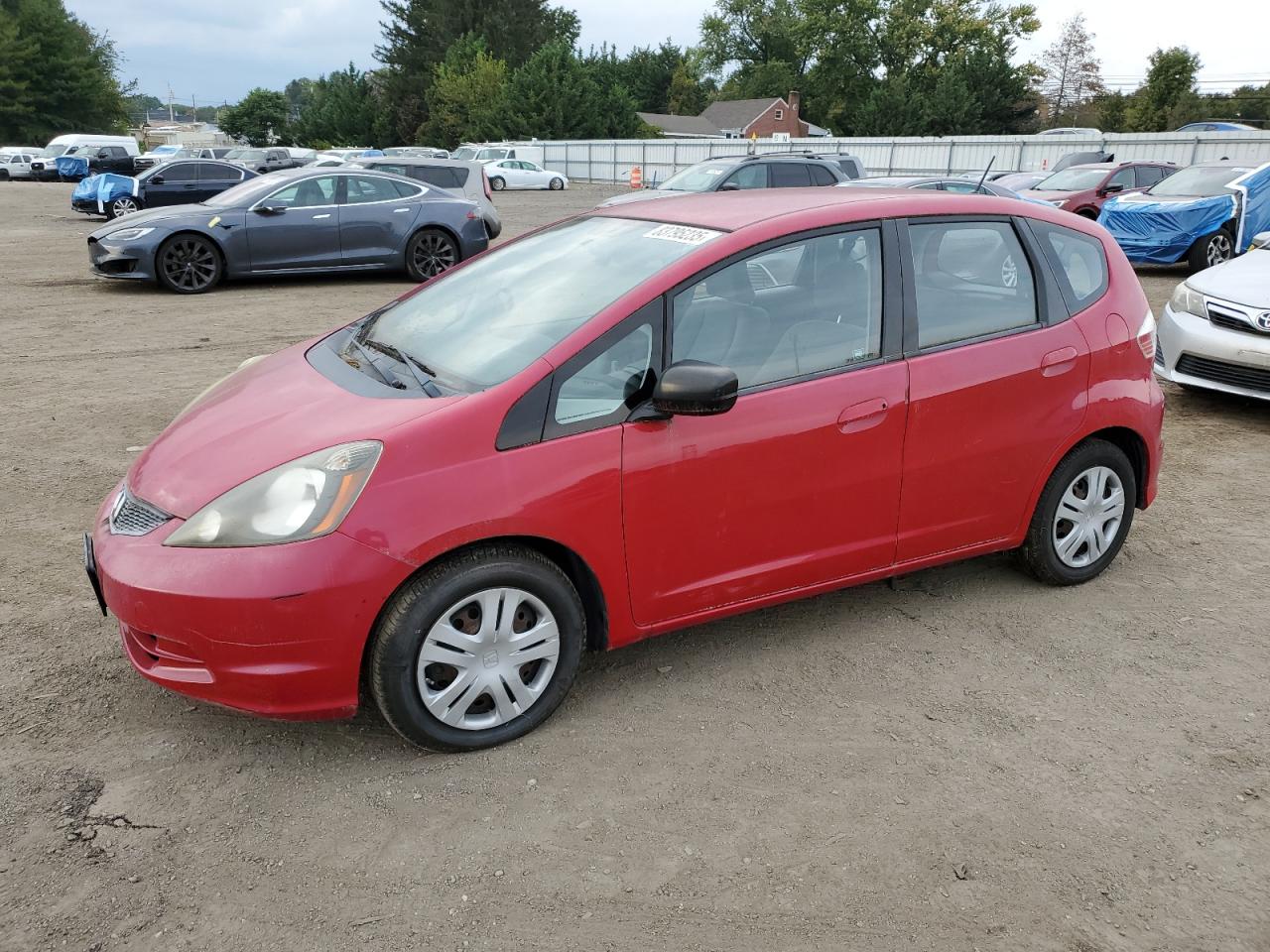 2010 HONDA Fit VIN JHMGE8H20AC019845 photo 1