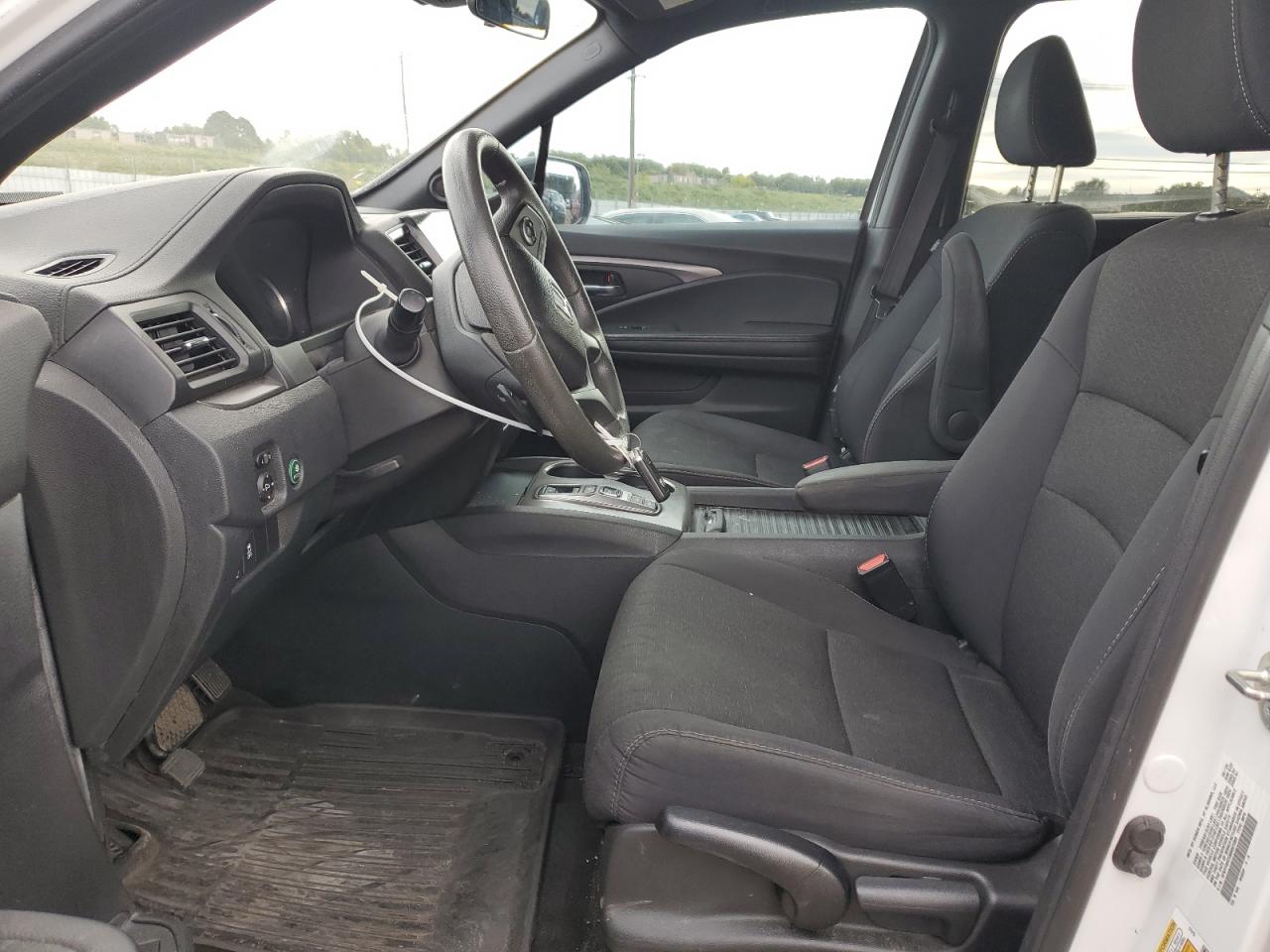 2021 Honda Passport VIN 5FNYF8H25MB001089 photo 7