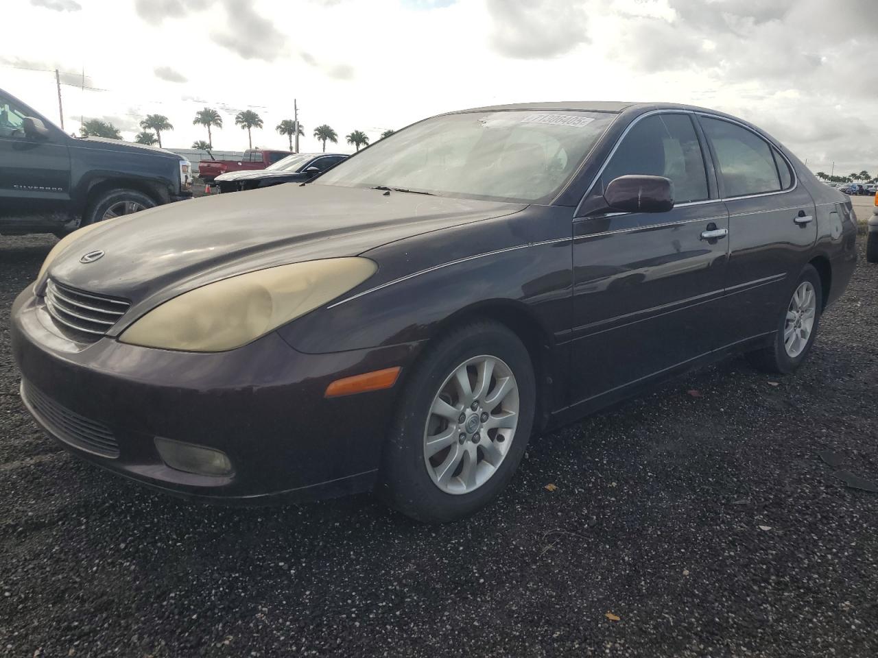 2003 Lexus Es300 VIN JTHBF30G136013815 photo 1
