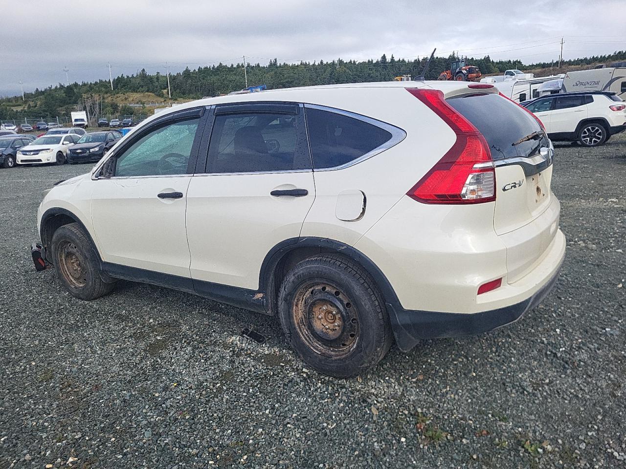 2015 HONDA Cr-v lx VIN 2HKRM4H38FH104586 photo 2