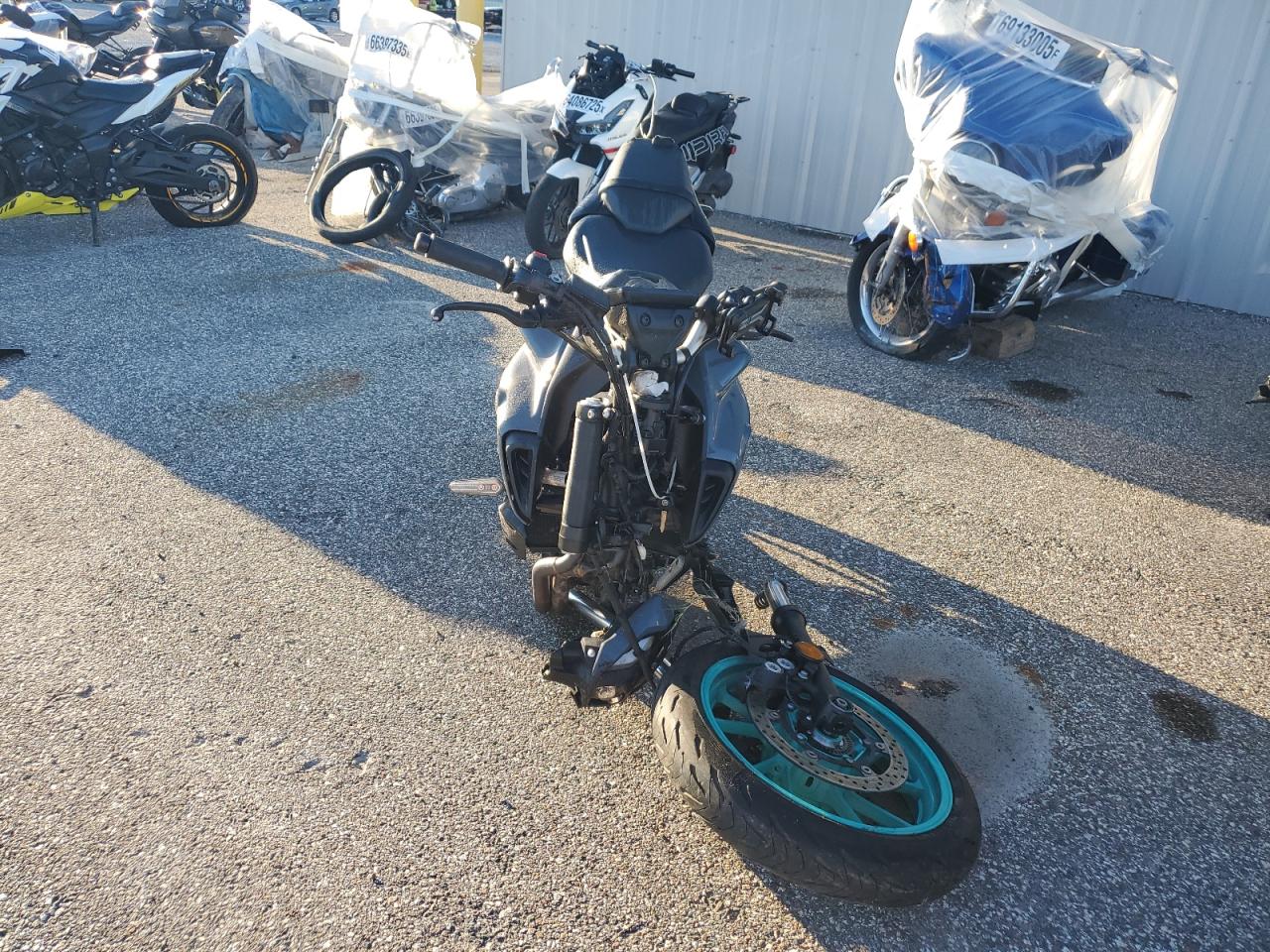 2023 YAMAHA Mt07 VIN JYARM32E5PA007516 photo 2