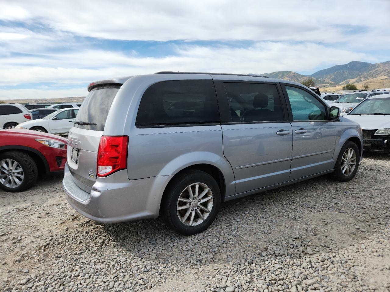 2014 Dodge Caravan VIN 2C4RDGCG2ER205426 photo 3