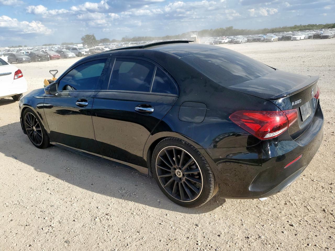 2020 Mercedes-Benz A-class VIN WDD3G4EB1LW038628 photo 2
