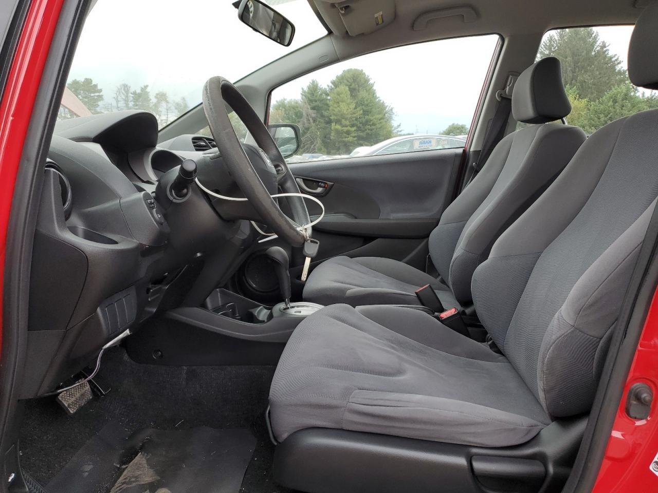 2010 HONDA Fit VIN JHMGE8H20AC019845 photo 7