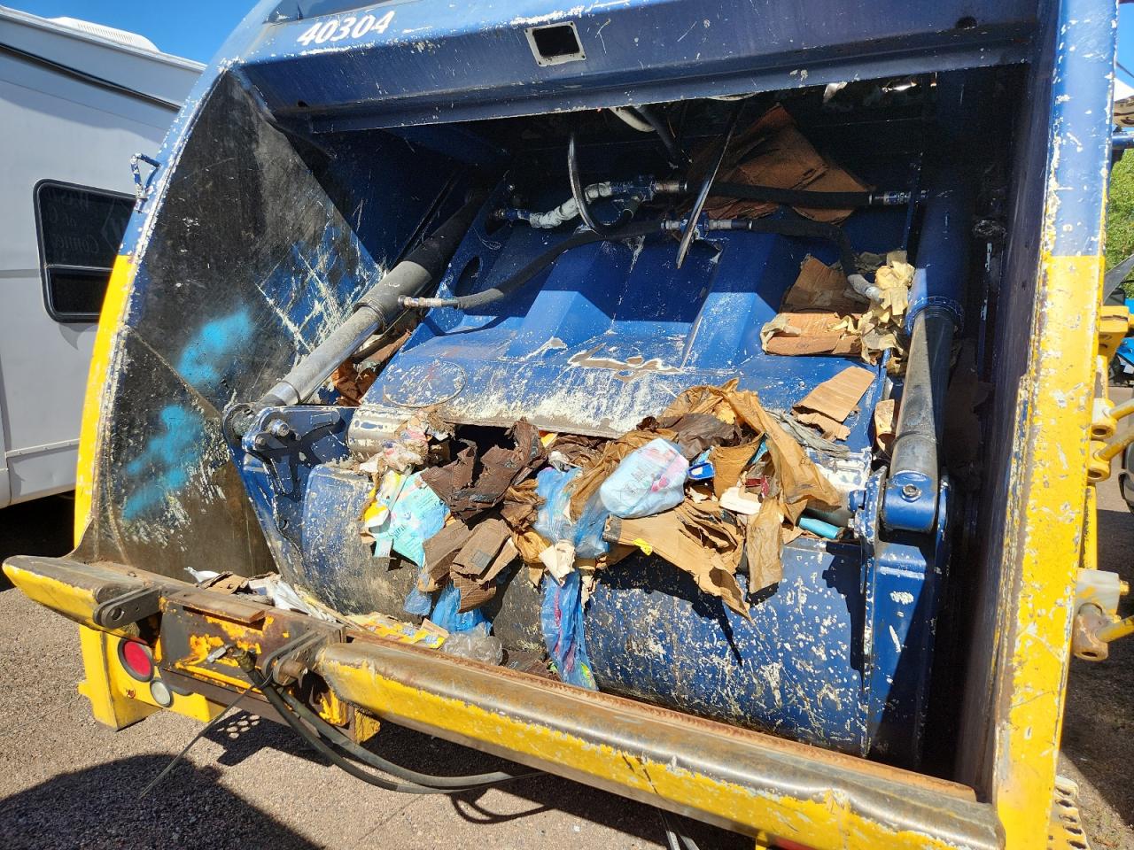 2003 MACK All models VIN 1M2AC07CX3M008322 photo 6