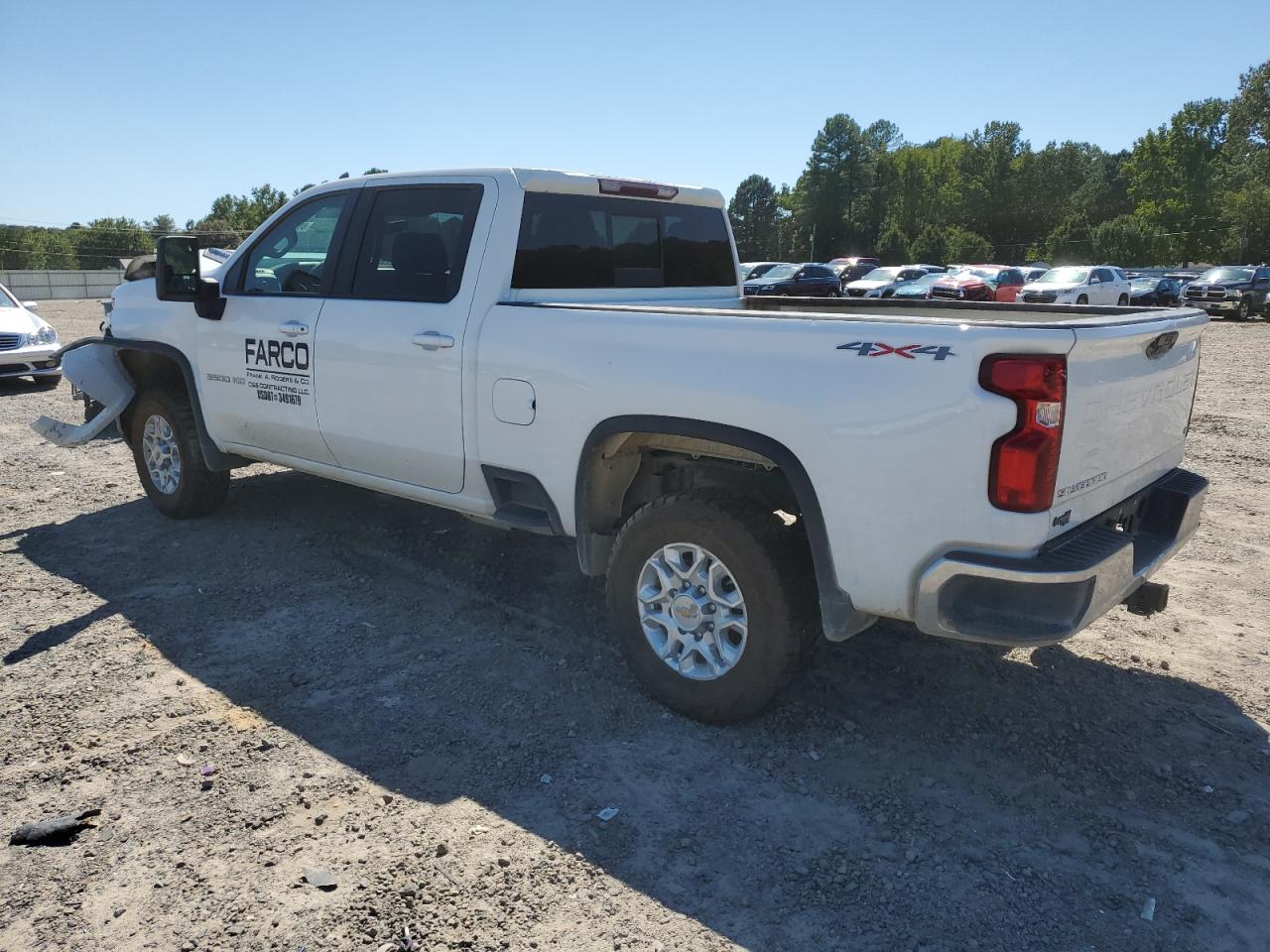 2022 Chev All models VIN 1GC4YTEYXNF283604 photo 2