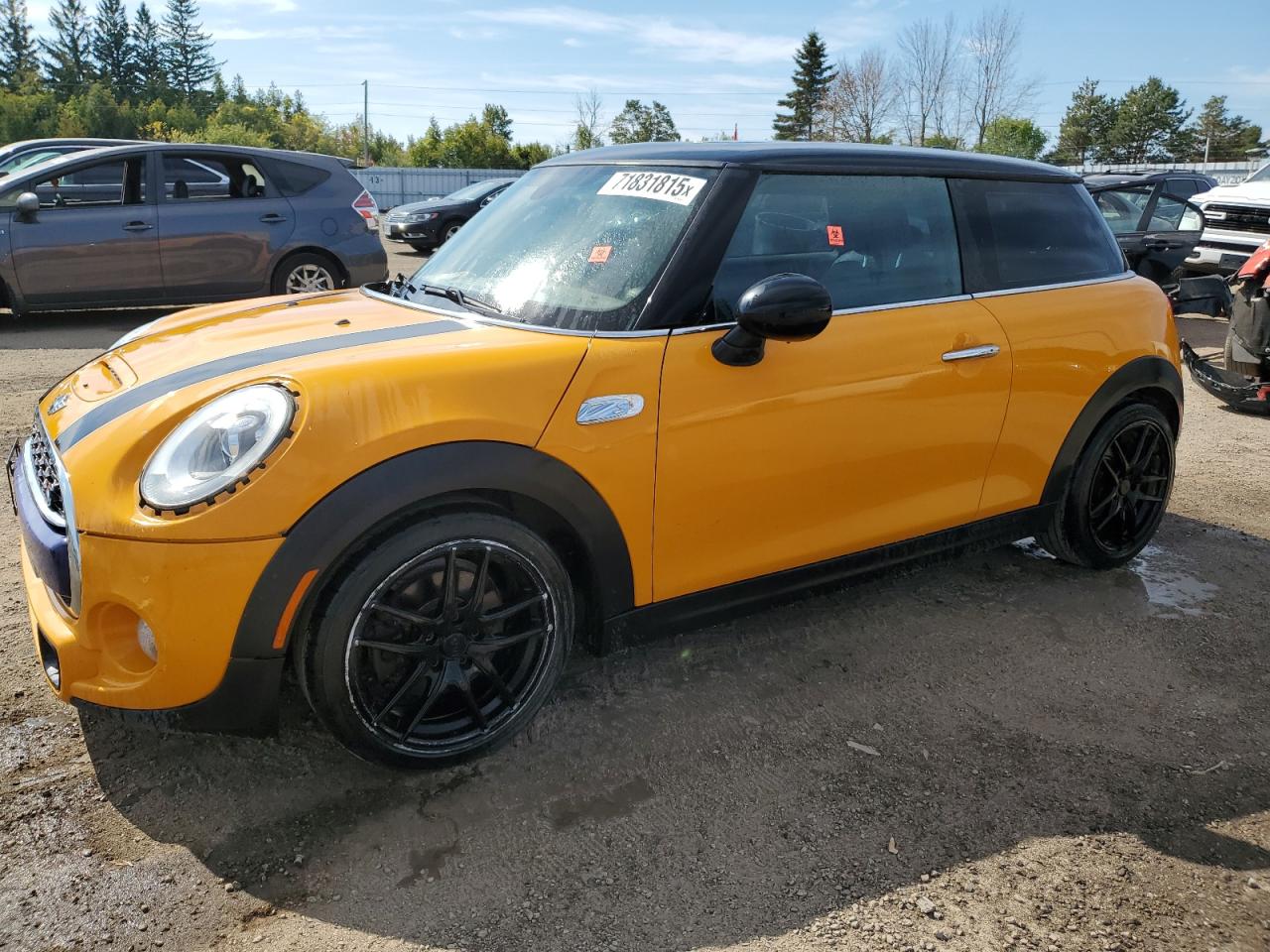 2016 MINI Cooper s VIN WMWXP7C56G2C61044 photo 1