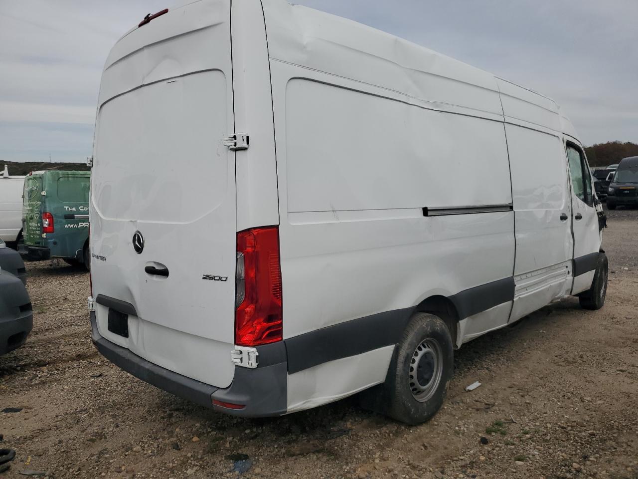 2023 Mercedes-Benz Sprinter VIN W1Y4NCHY8PT131423 photo 3