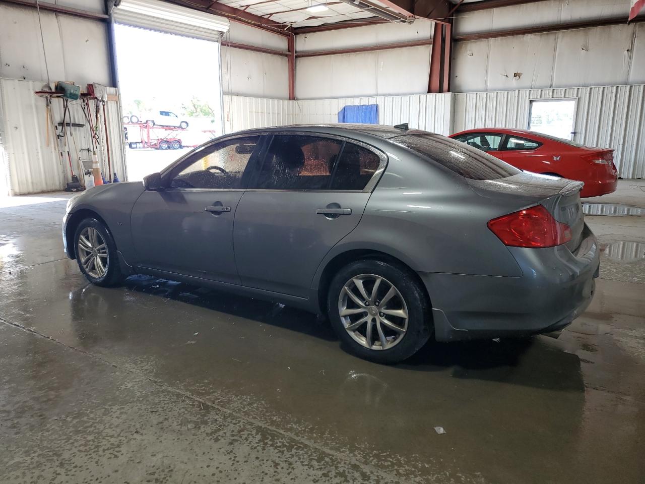 2015 Infiniti Q40 VIN JN1CV6AR8FM651024 photo 2