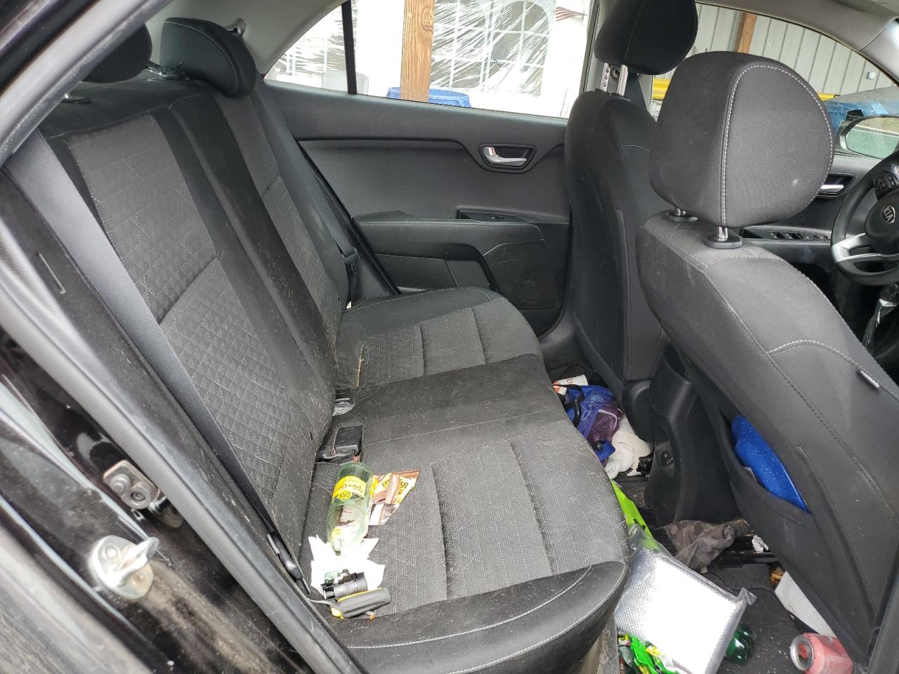 2018 Kia Rio VIN 3KPA25AB7JE095676 photo 10