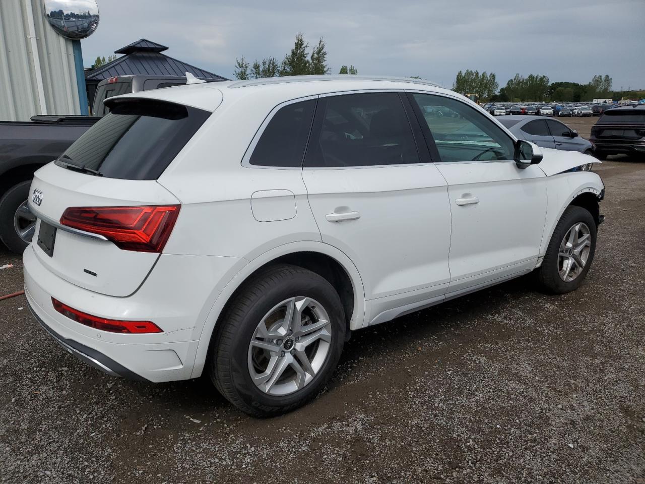2021 AUDI Q5 VIN WA1AAAFY6M2034386 photo 3