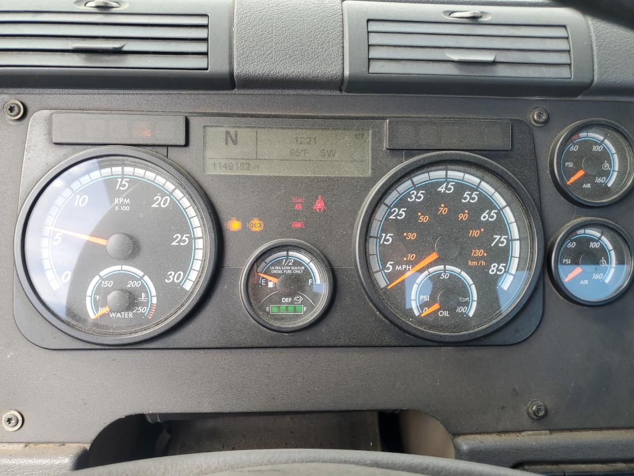 2015 FREIGHTLINER All models VIN 3AKBGADV6FSGU9440 photo 8