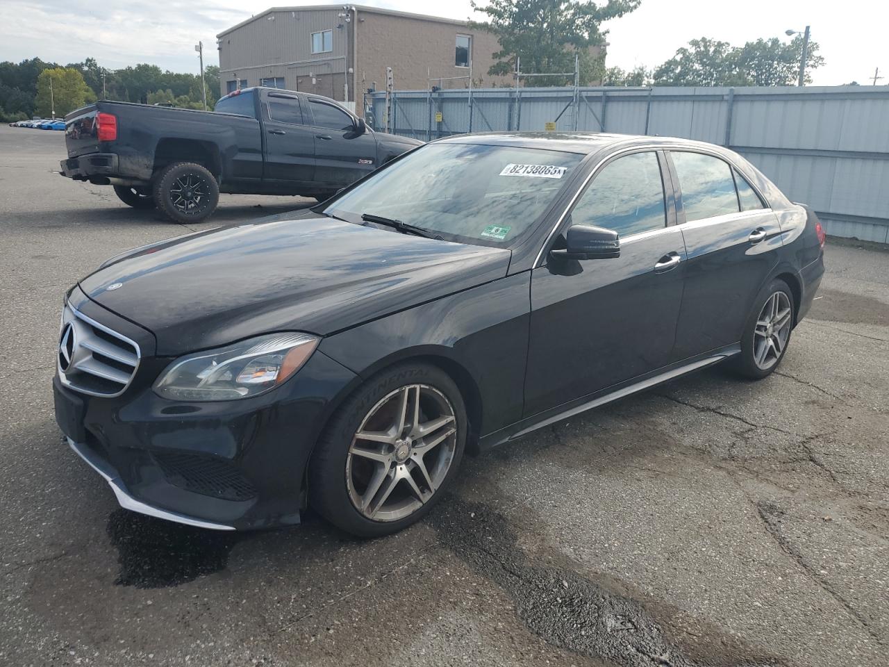 2016 Mercedes-Benz E-class VIN WDDHF8JB6GB189211 photo 1