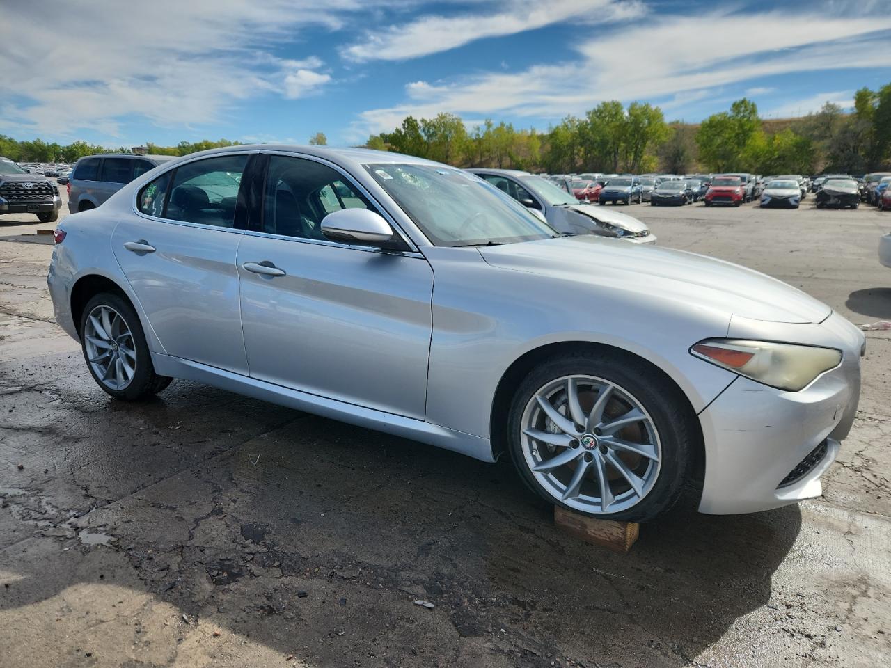 2017 Alfa Giulia VIN ZARFAEDN0H7529063 photo 4