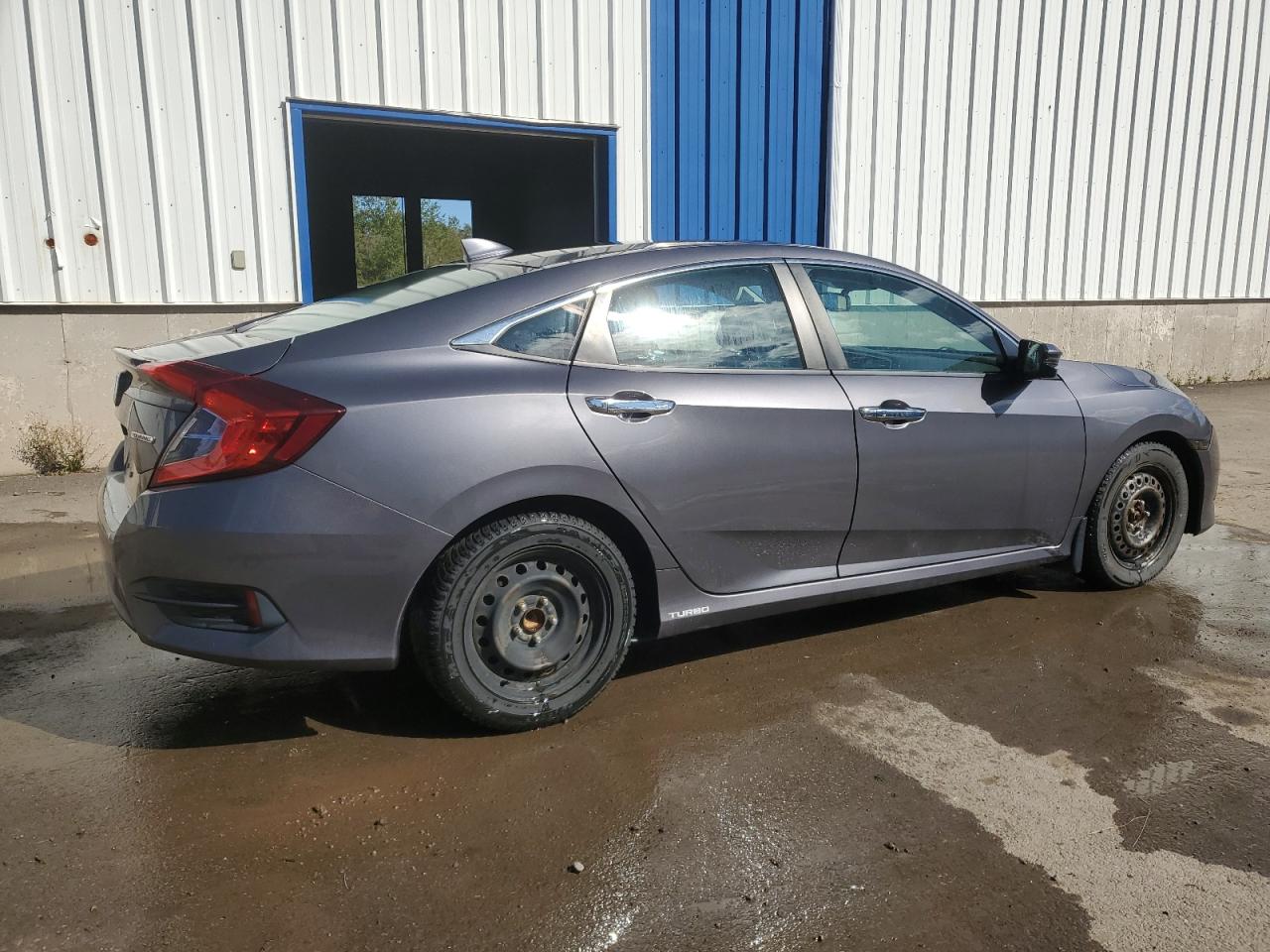 2016 HONDA Civic touring VIN 2HGFC1F9XGH106346 photo 3