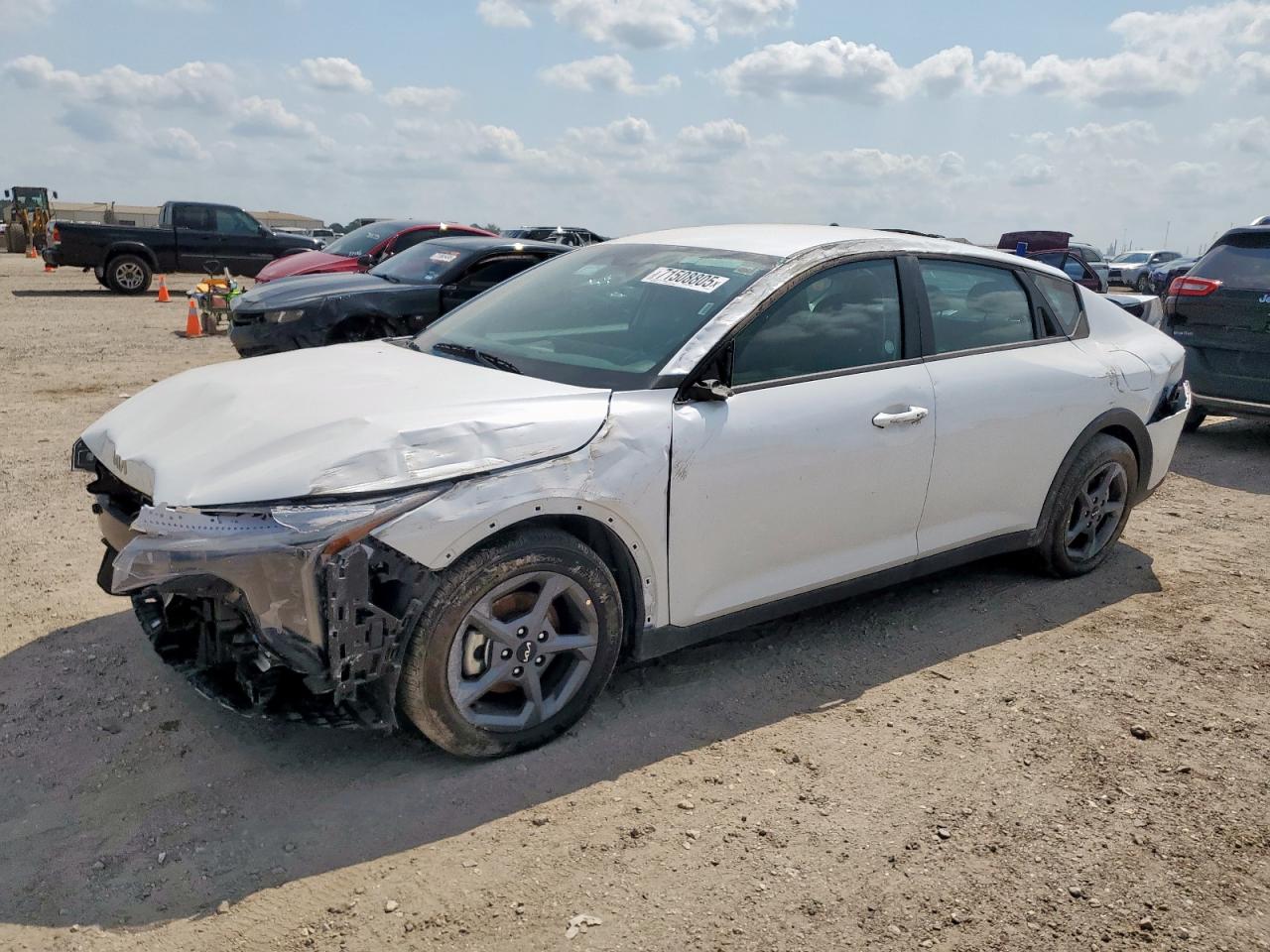 2025 Kia All other VIN 3KPFT4DE6SE058574 photo 1