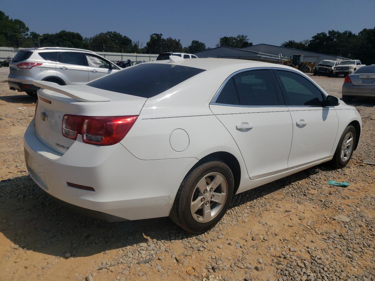 2016 Chevrolet Malibu VIN 1G11C5SAXGF124419 photo 3