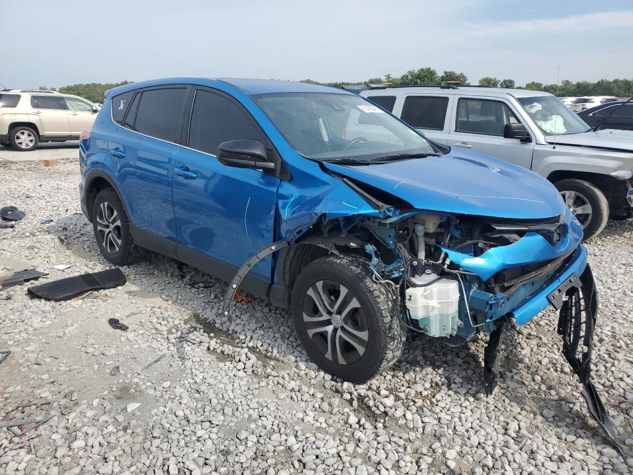 2018 Toyota Rav4 VIN JTMZFREV9JJ206721 photo 4