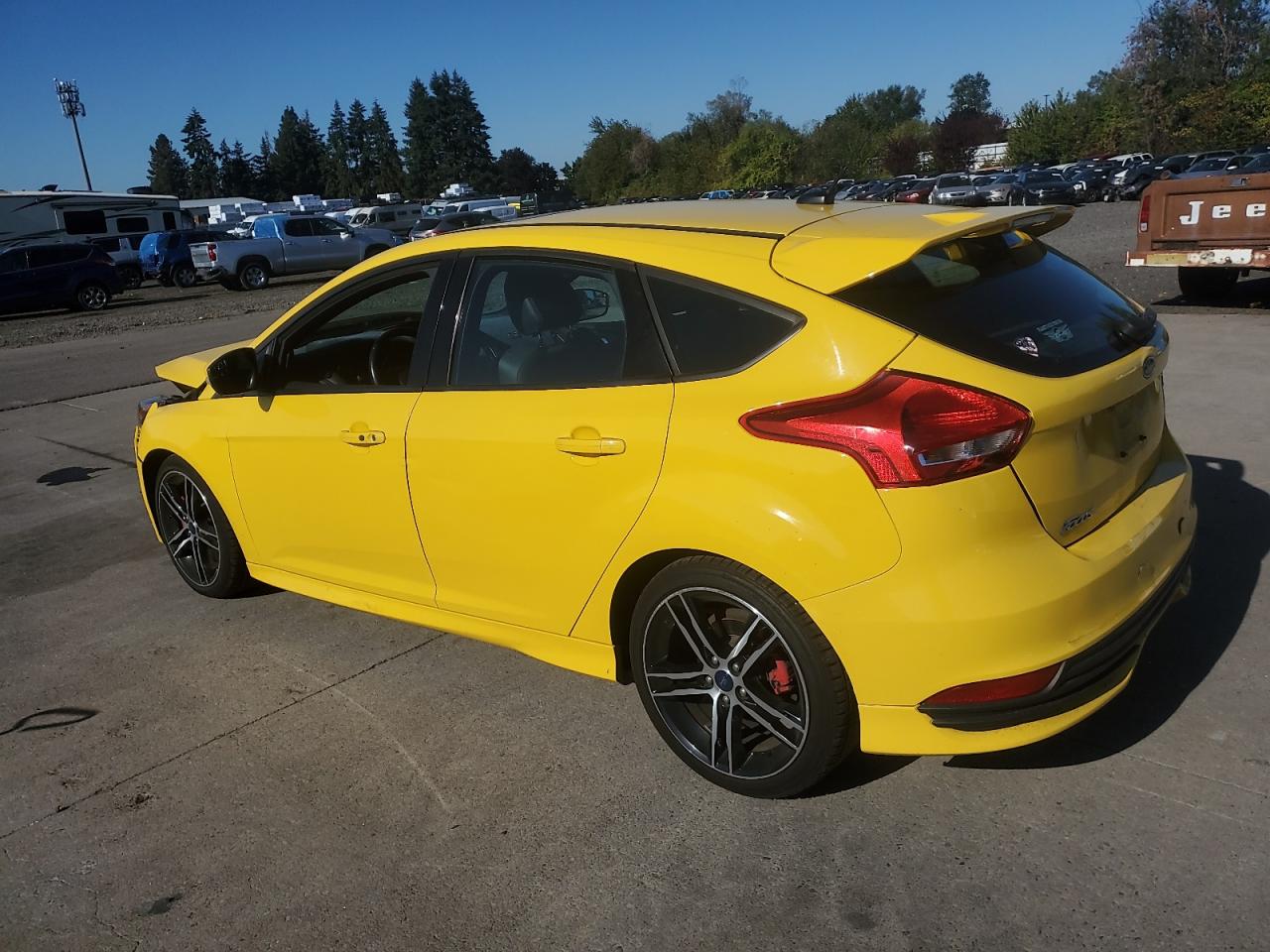 2017 FORD Focus st VIN 1FADP3L94HL206818 photo 2