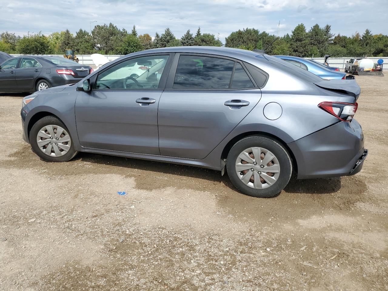 2019 Kia Rio VIN 3KPA24AB0KE202112 photo 2