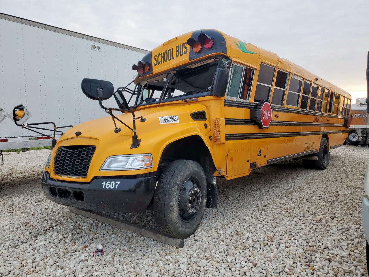 2025 BLUEBIRD All models VIN 1BAKGCHA6SF808981 photo 2