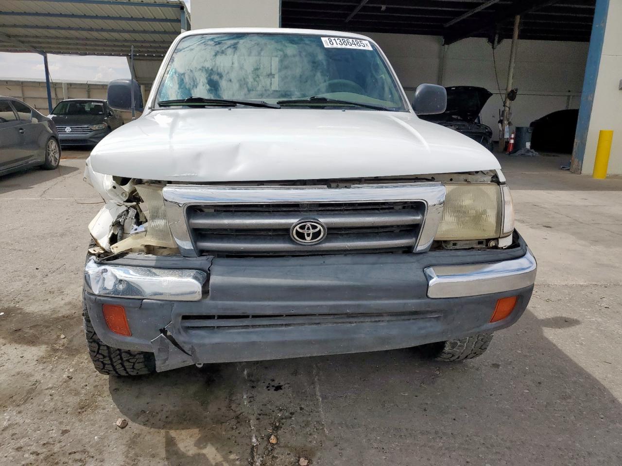 2000 Toyota Tacoma VIN 4TAWN72N0YZ684354 photo 5
