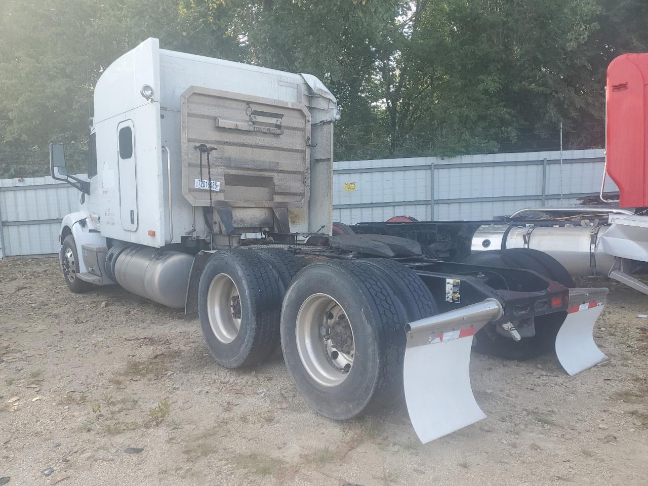 2019 PETERBILT All models VIN 1XPBD49X7KD423138 photo 3