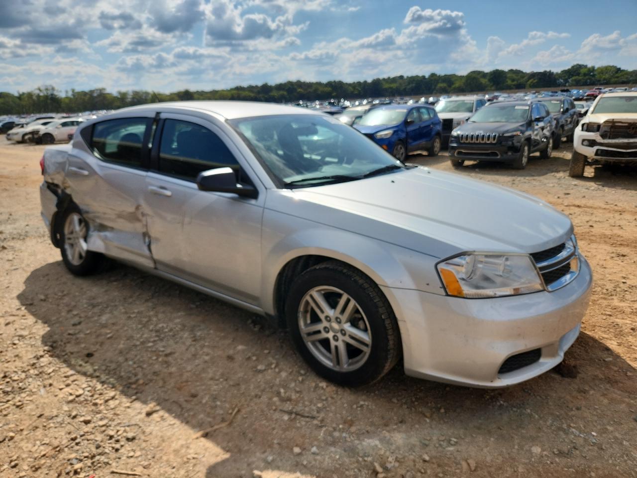 2012 Dodge Avenger VIN 1C3CDZCB3CN230582 photo 4