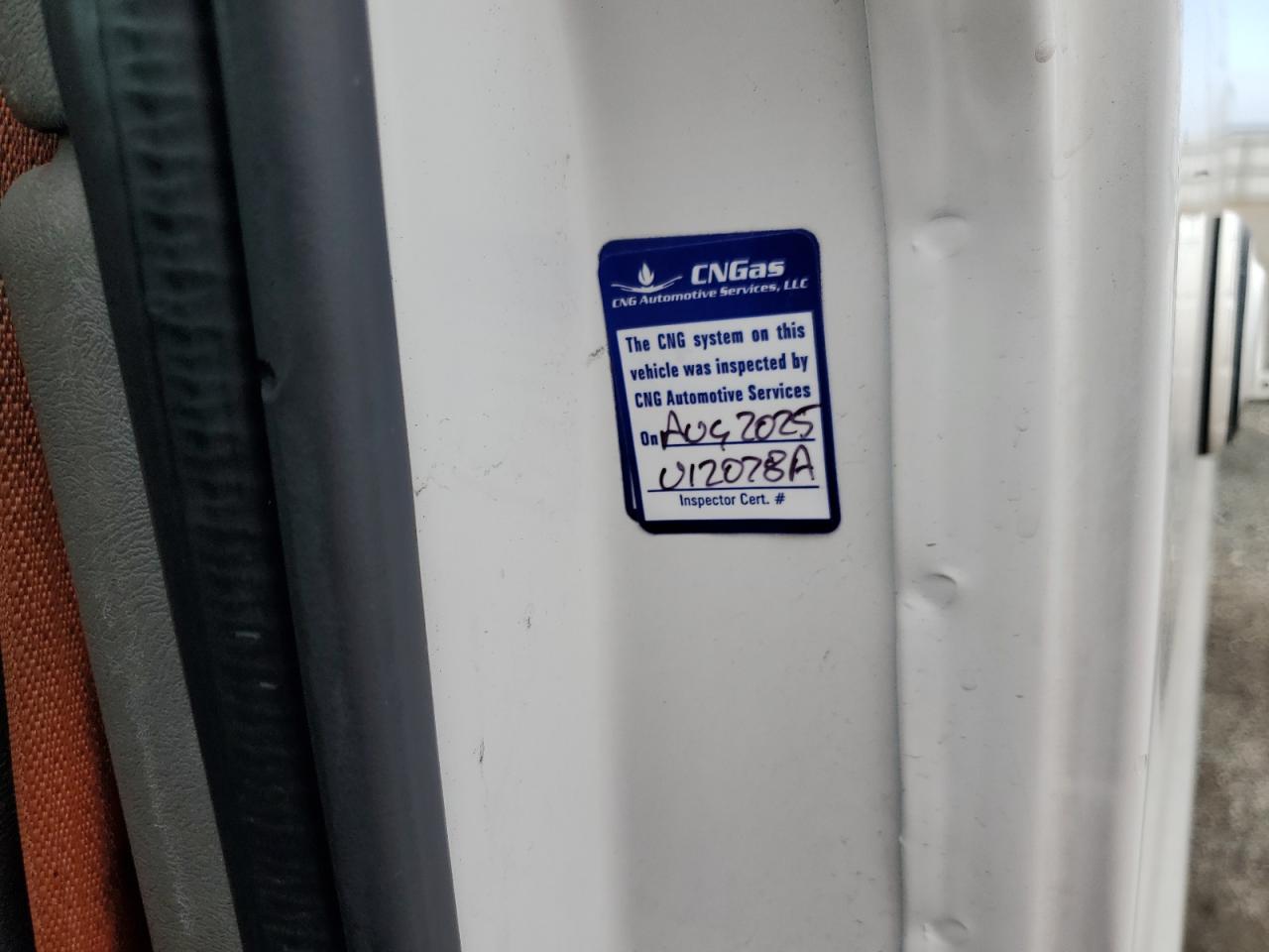 2014 Chevrolet Express VIN 1GCWGFCB7E1113614 photo 12