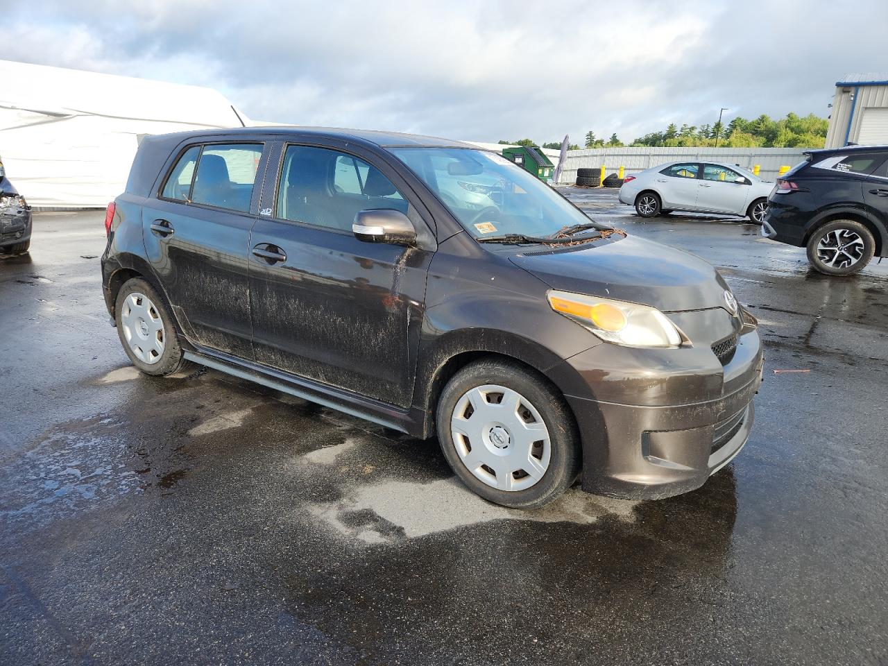 2011 Scion Xd VIN JTKKU4B43B1008085 photo 4