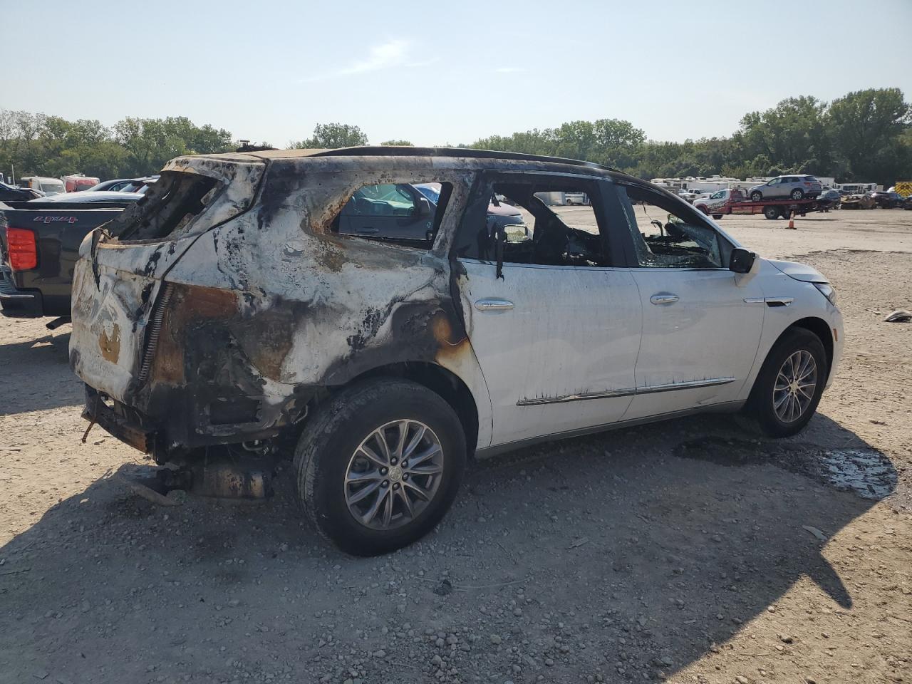 2022 Buick Enclave VIN 5GAERBKW3NJ176360 photo 3