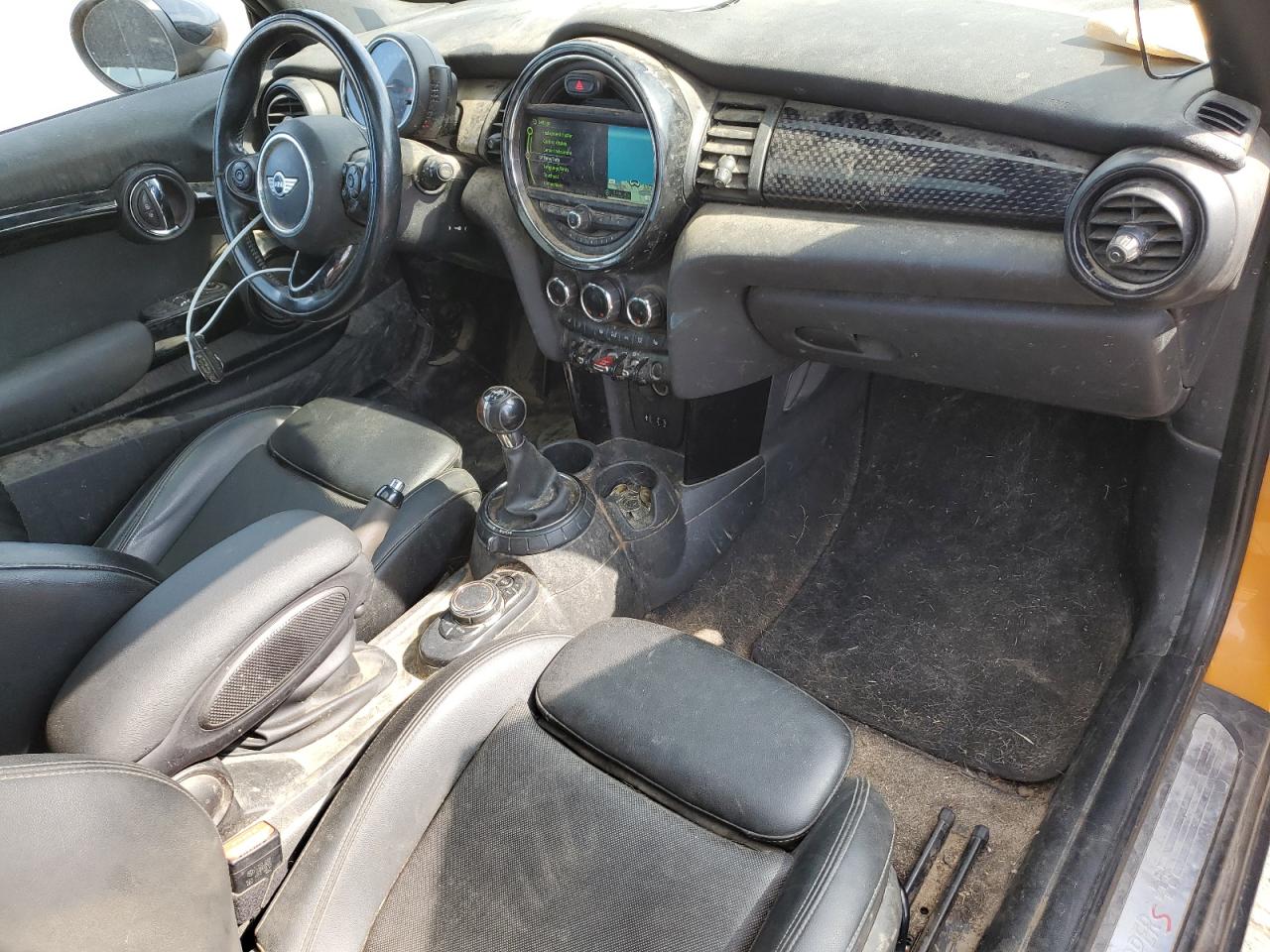 2016 MINI Cooper s VIN WMWXP7C56G2C61044 photo 8