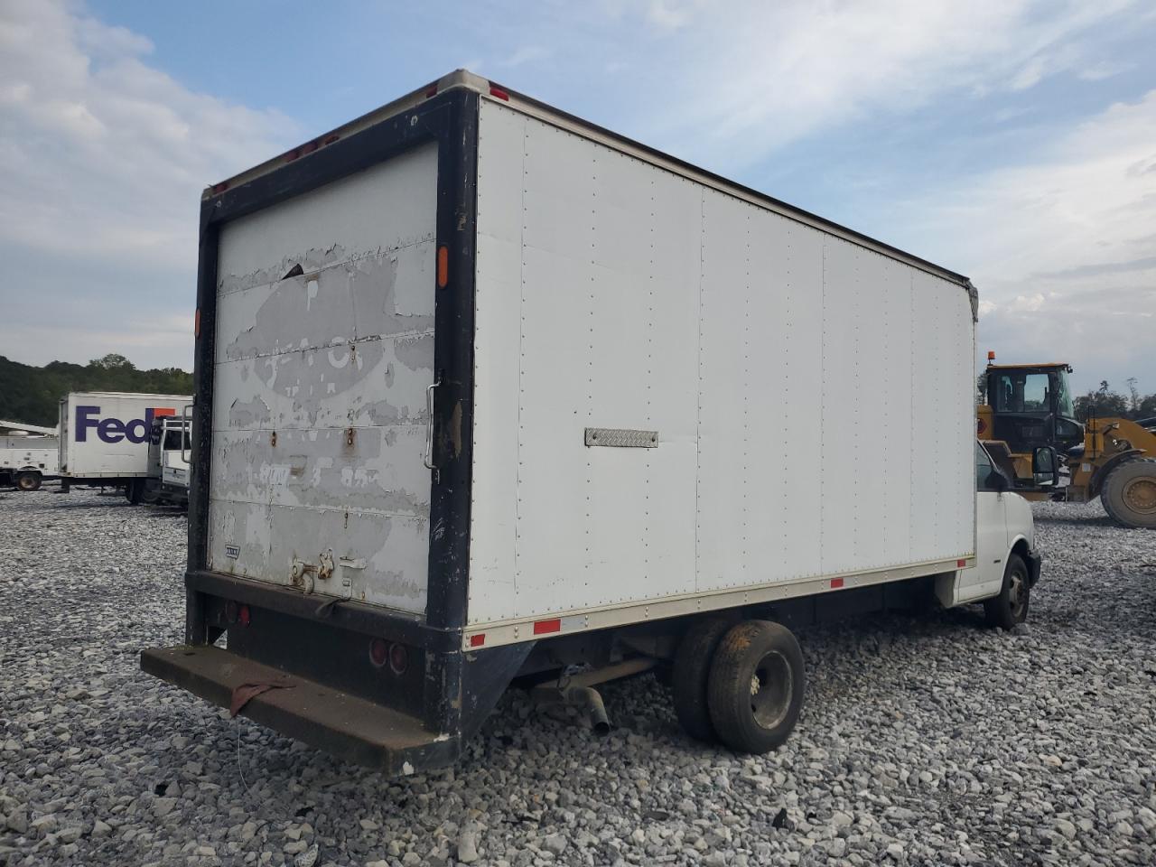 2006 CHEVROLET Express VIN 1GBJG312961164033 photo 4