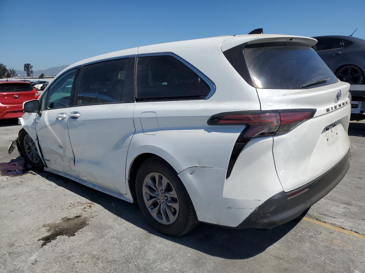 2021 Toyota All models VIN 5TDKRKEC9MS042179 photo 2