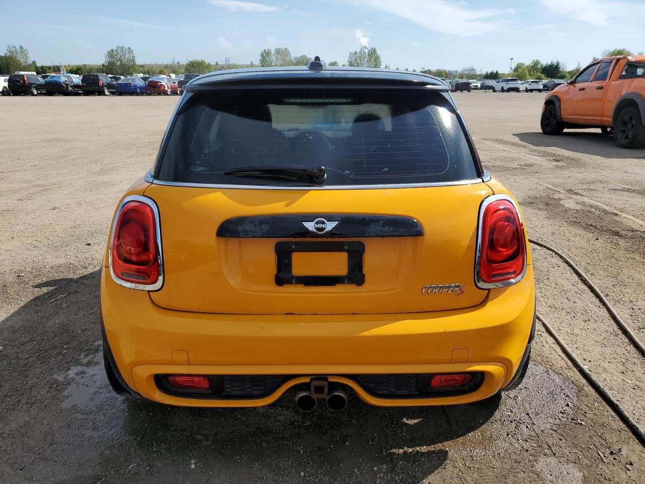 2016 MINI Cooper s VIN WMWXP7C56G2C61044 photo 6