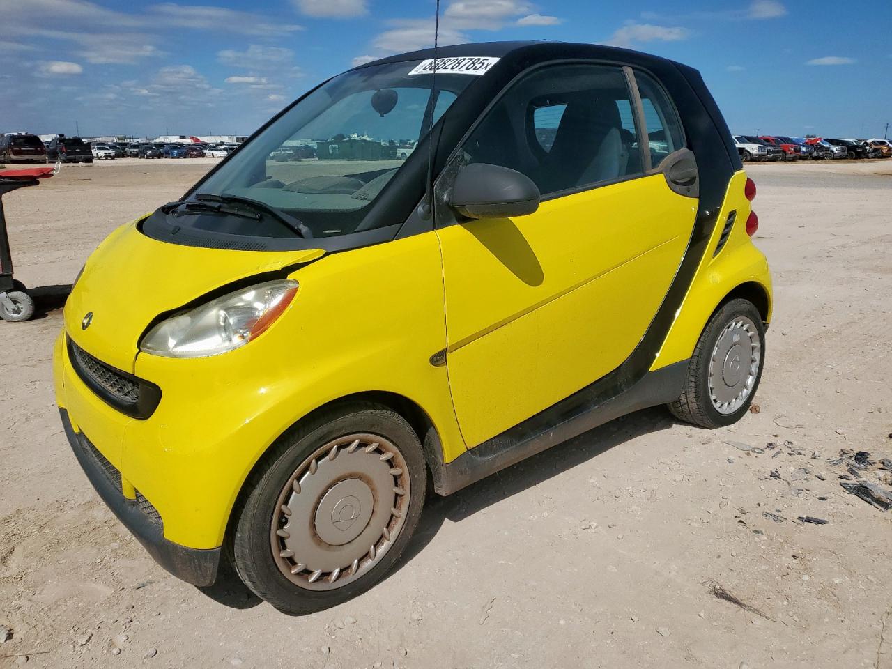 2010 Smart Fortwo VIN WMEEJ3BA9AK365925 photo 1