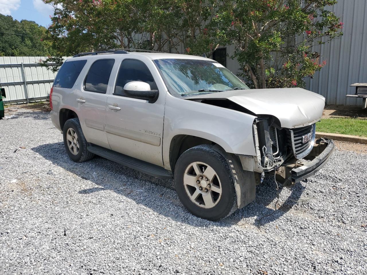 2009 GMC Yukon VIN 1GKEC333X9R202684 photo 4