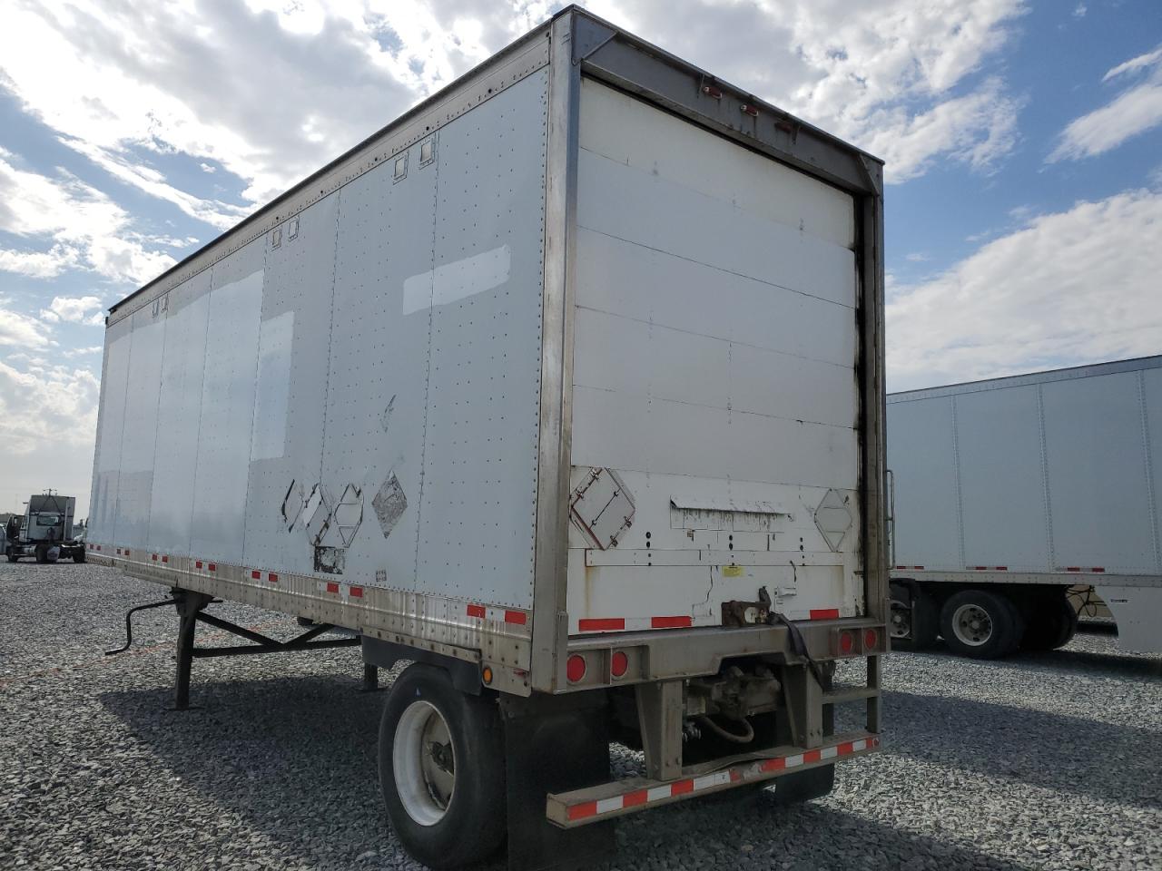 2009 GREAT All models VIN 1GRAA56189K207256 photo 4