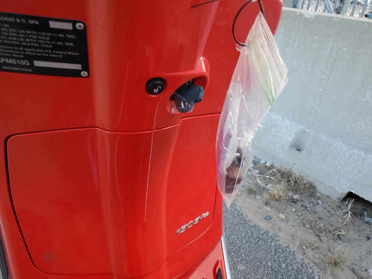 2015 VESPA Sprint 150 VIN ZAPM818G7F5101354 photo 8