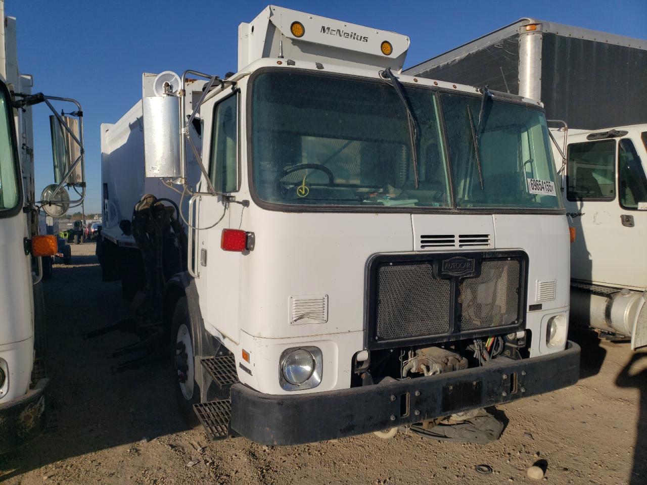 2011 AUTOCAR All models VIN 5VCACRKFXBH211747 photo 1
