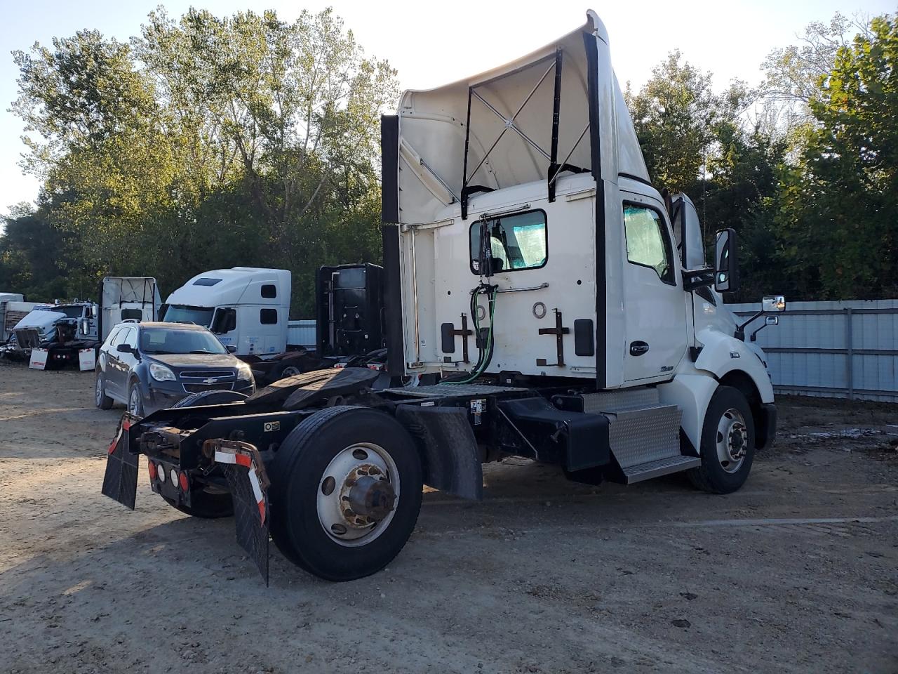 2017 KENWORTH All models VIN 1XKYAP8X5HJ171721 photo 4