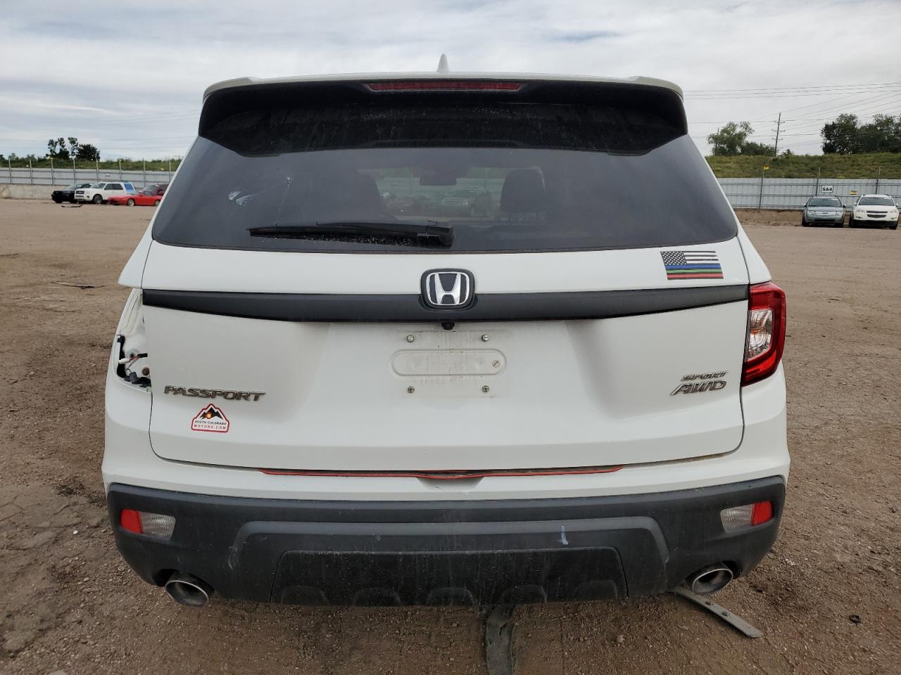 2021 Honda Passport VIN 5FNYF8H25MB001089 photo 6