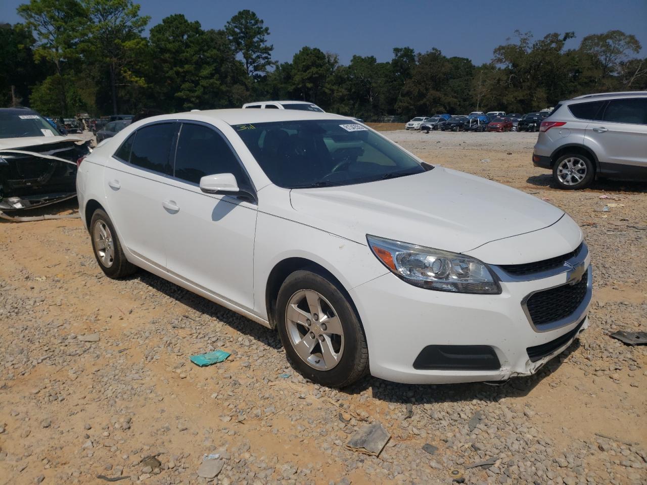 2016 Chevrolet Malibu VIN 1G11C5SAXGF124419 photo 4