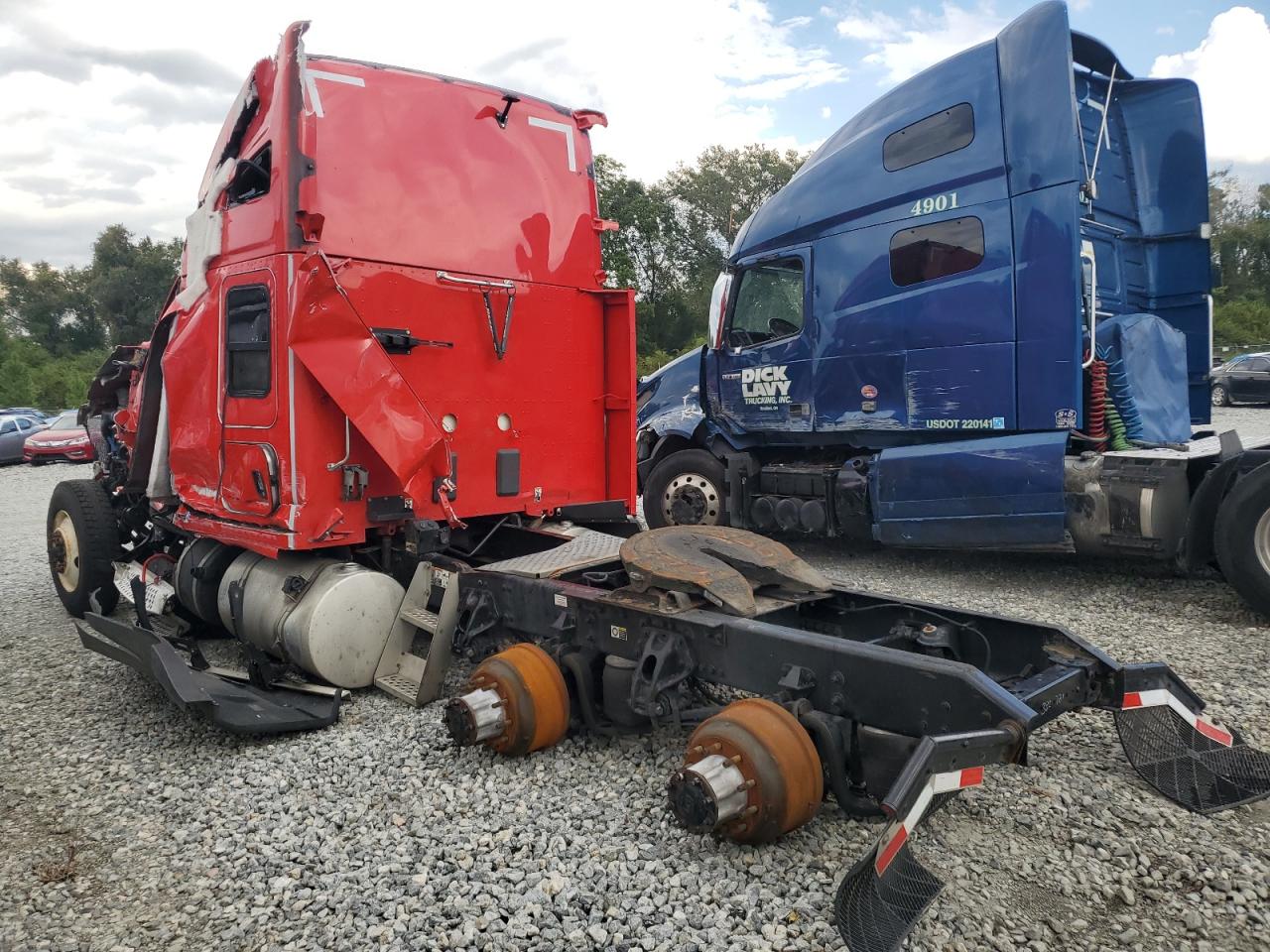2020 KENWORTH All models VIN 1XKYD49X8LJ382781 photo 3