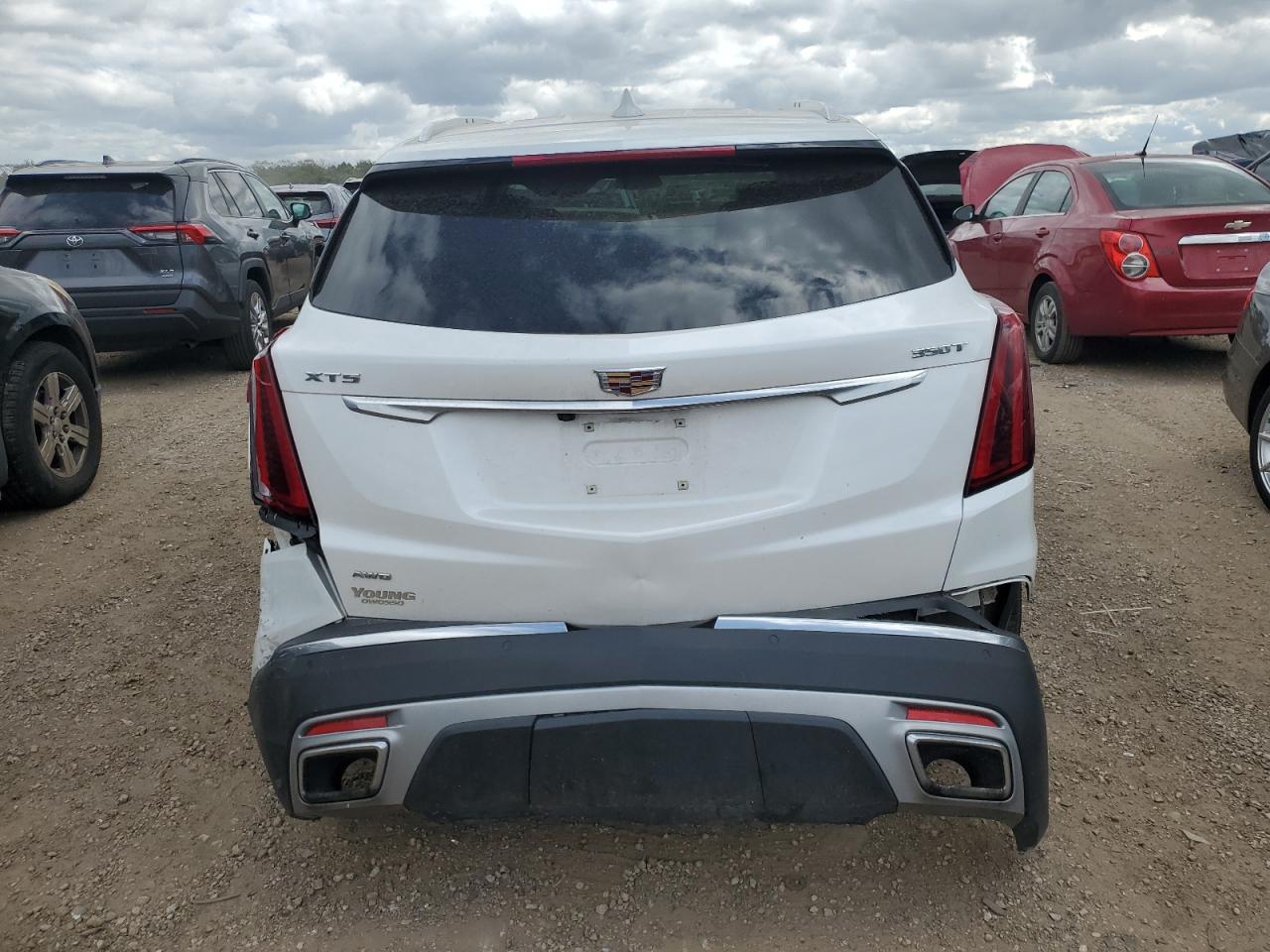 2022 Cadillac Xt5 VIN 1GYKNDR41NZ156620 photo 6