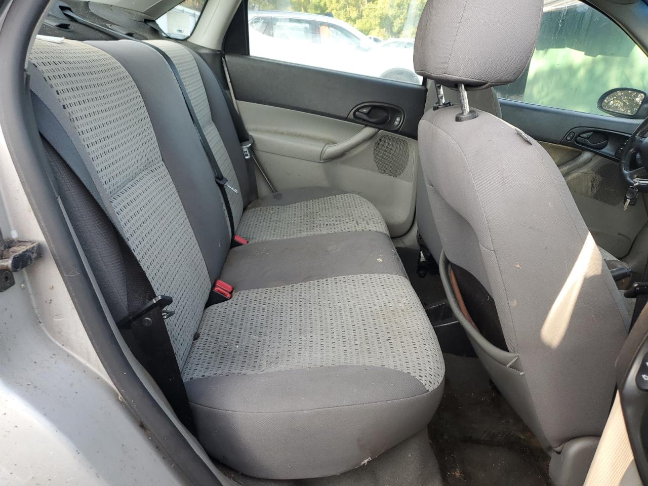 2006 FORD Focus VIN 1FAHP34NX6W195171 photo 10
