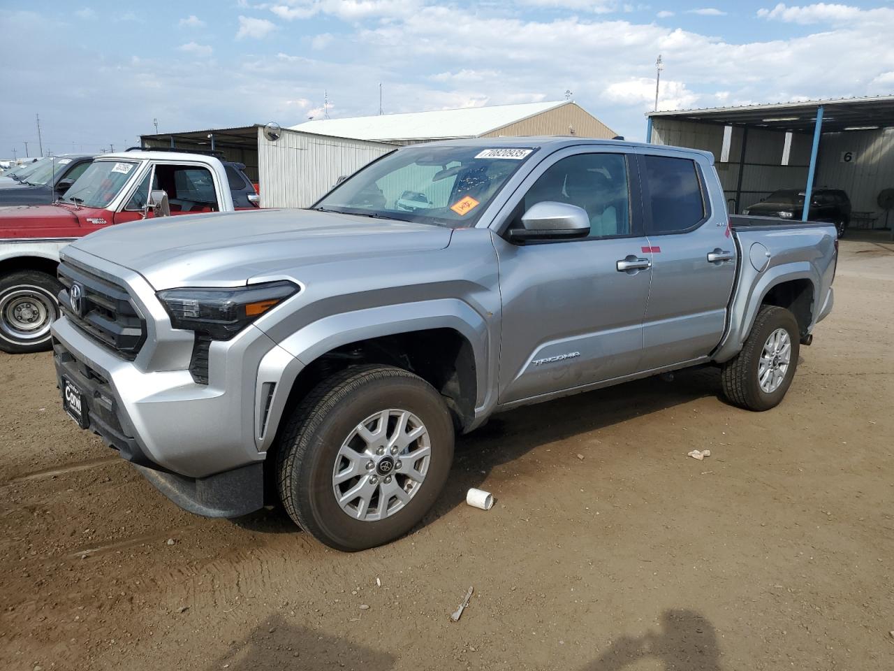 2025 Toyota Tacoma VIN 3TMLB5JN2SM136225 photo 1