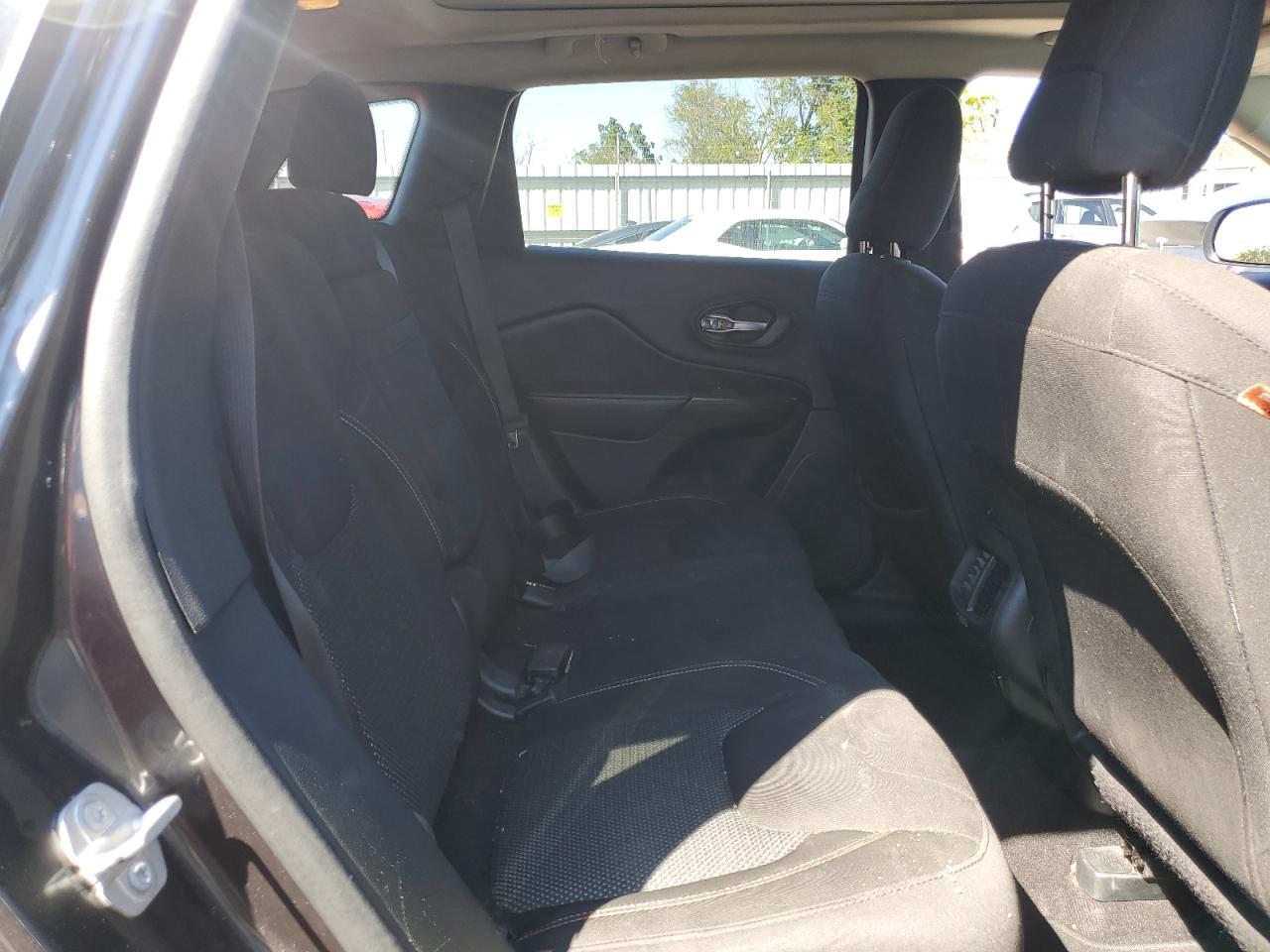 2016 Jeep Grand cher VIN 1C4PJMCB5GW293059 photo 10